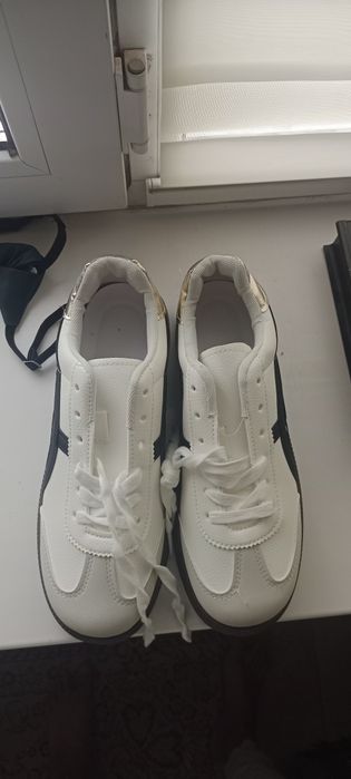 Новые Кроссовки ASICS