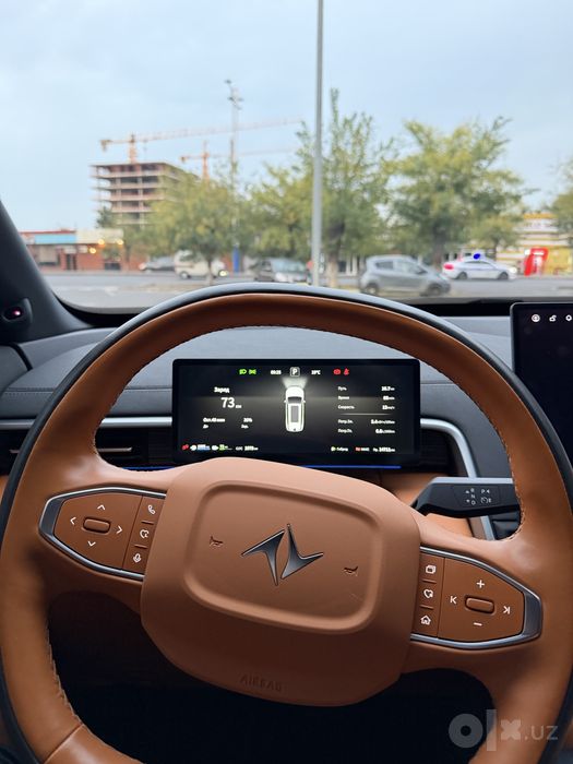Dongfeng 008 Ultra Hybrid (Gibrid)