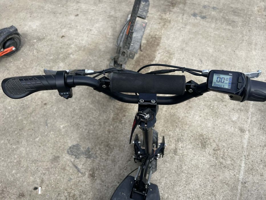 Trotinetă elctrica off-road 2000w