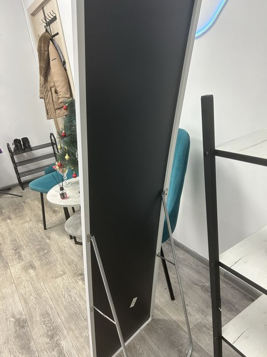 Продам зеркало напольное