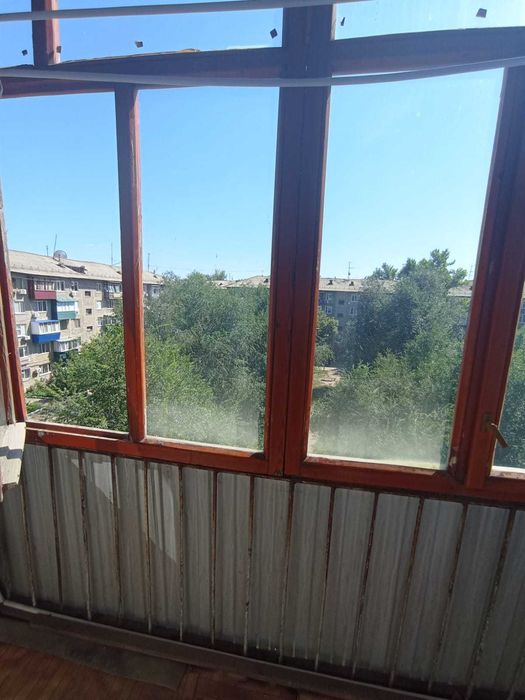 Продам 2 комн. квартиру в Уральске