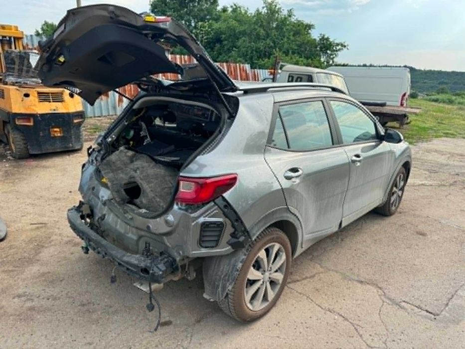kia stonic 1.2 на части 7000км киа стоник на части камера дигитално табло