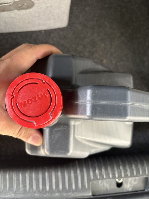 MOTUL 8100 X-CESS 5W-40 5L