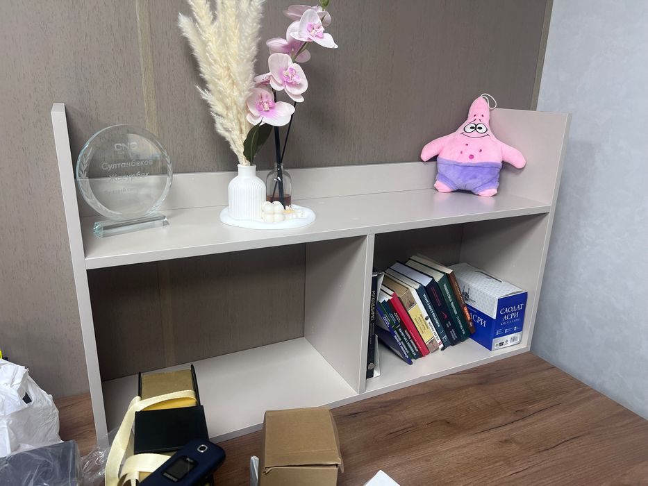 Шкаф полка книжная