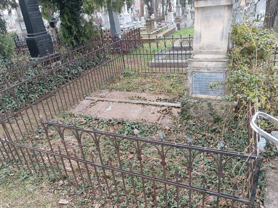 Loc de veci Eternitate Iasi