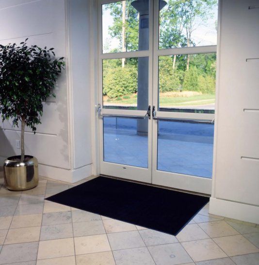 Входни изтривалки лого килими
