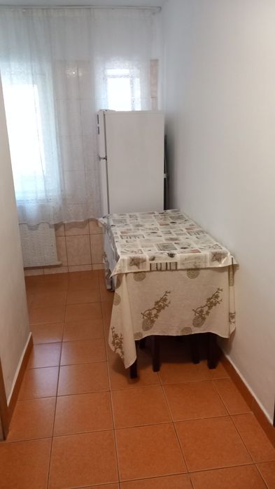 Închiriez garsonieră — fotografia 2