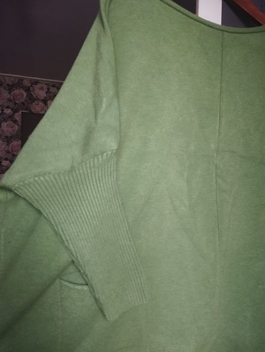 Продам недорого вещи