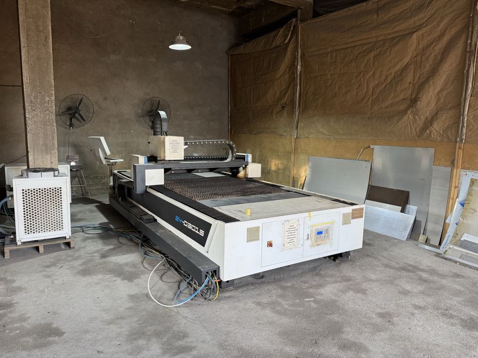 Лазерная резка гибка по металлу сварка услуга парашковий краска услуга