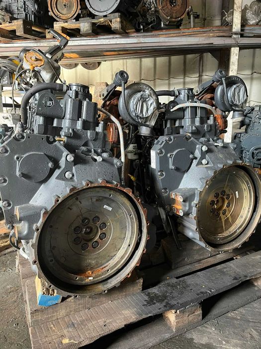 Motor Iveco F4GE0487B pompa injectie turbo intercooler vibrochen chiuloasa injectoare