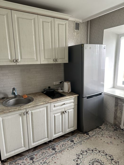 Сдам 2 комн квартиру в центре города