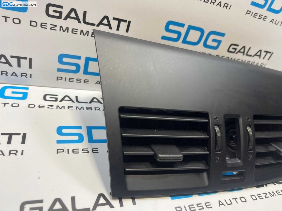 Gura Grila Grile Aer Aerisire Ventilatie Centrala Bord Mazda 3 2008 - 2013 Cod BBP3-55211
