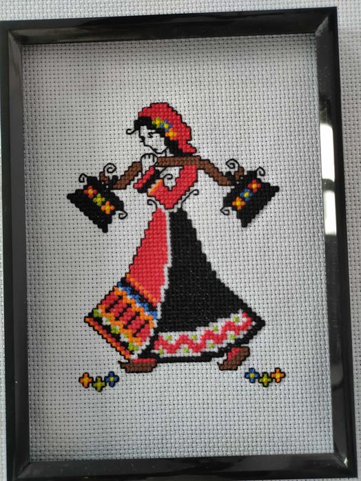 Шевица в рамка - ръчна бродерия