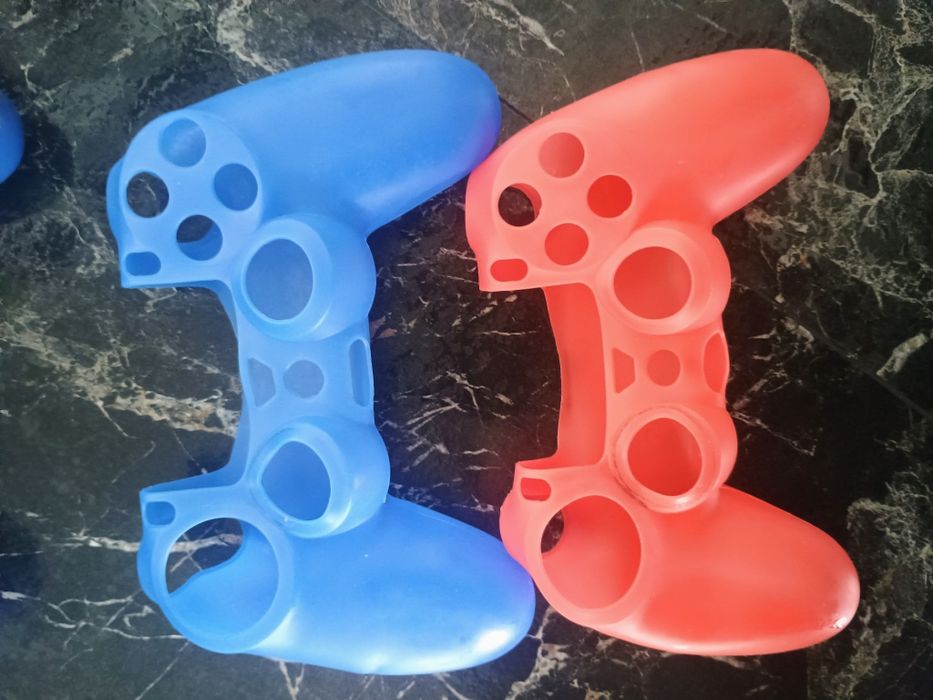 Play Station  4 slim