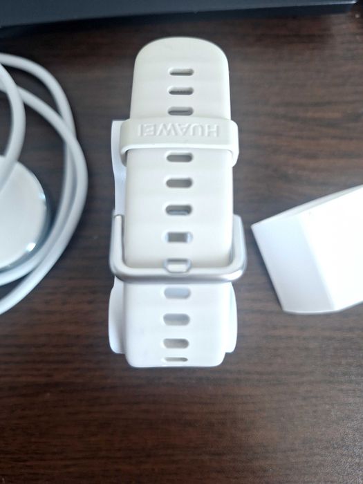 Huawei Watch Fit 4