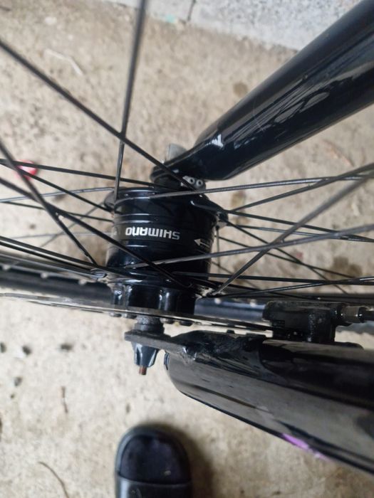 Vând bicicleta Axess discuri față spate import Germania
