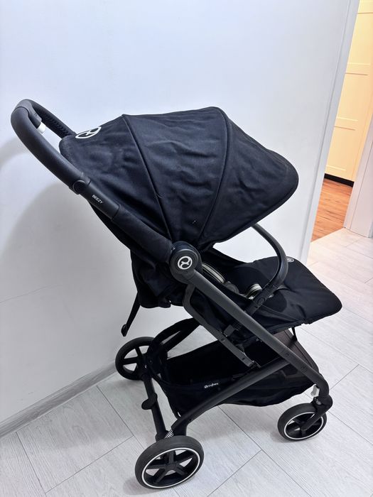Лятна количка Cybex Beezy