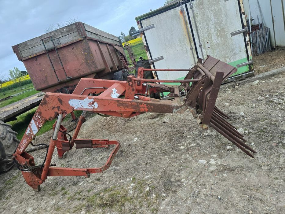 Incarcator frontal MX 460 cu prindere EURO