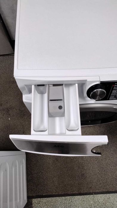 А+++ Комбинирана Пералня със сушилня AEG-АЕГ 10/6 кг 1600 об/мин