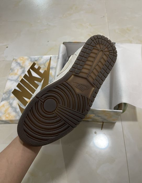 Air Jordan 1 Retro Low Year of the Rabbit