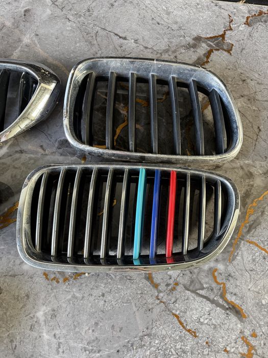 BMW F10 / G30 / X6 бъбреци – оригинални