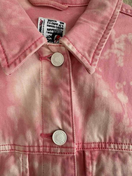 Ново дънково яке Guess размер М