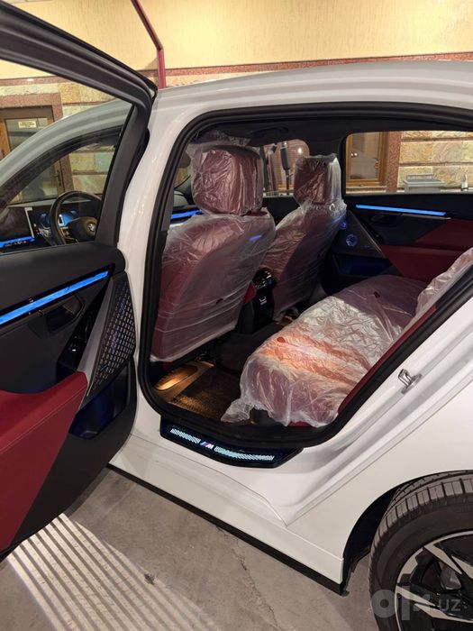 BMW i5 35 L bez probeg