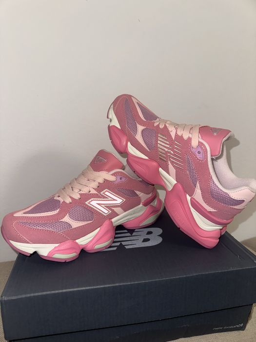 Adidasi inspired by New Balance 9060