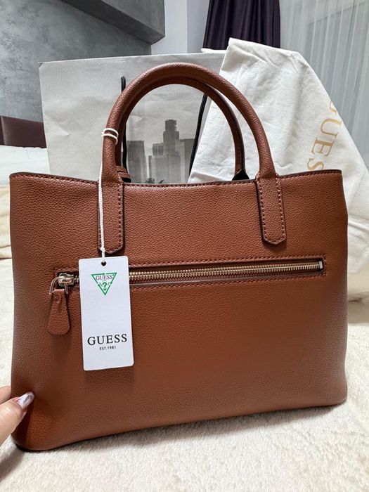 Geanta guess noua cu punga cadou