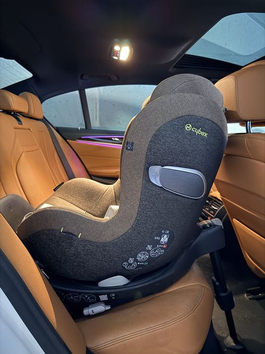 Scaun auto pentru copii Cybex Sirona Z2 i-Size Plus, 0-4 ani