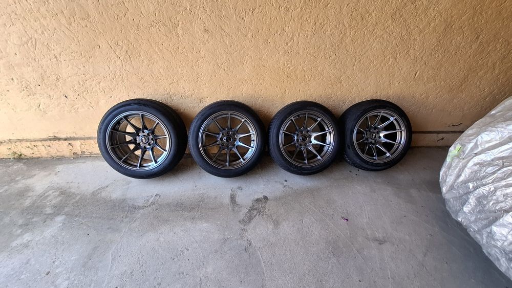 Сака диска сотилади 15 дюм