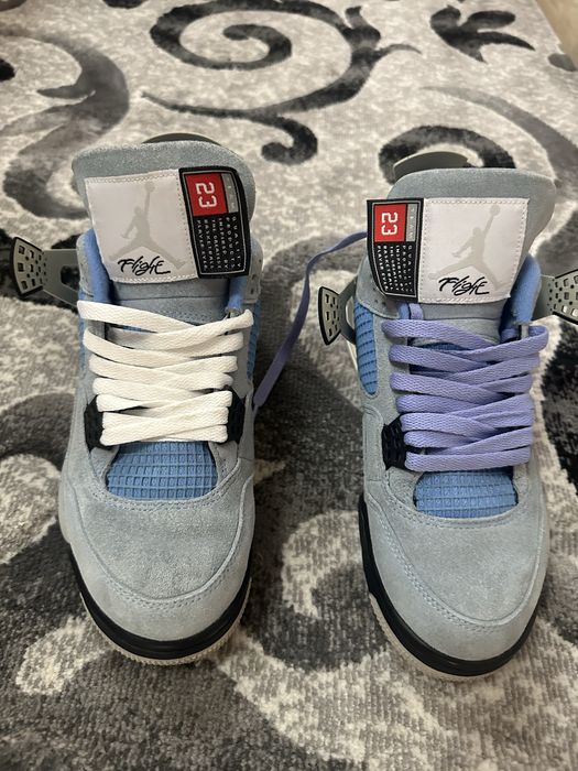 Vand Jordan 4 University Blue