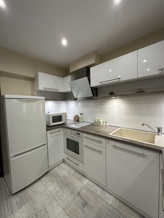 Продава се Тристаен апартамент в Стара Загора, Център - 62 кв.м за 2017 €/кв.м - Снимка #7