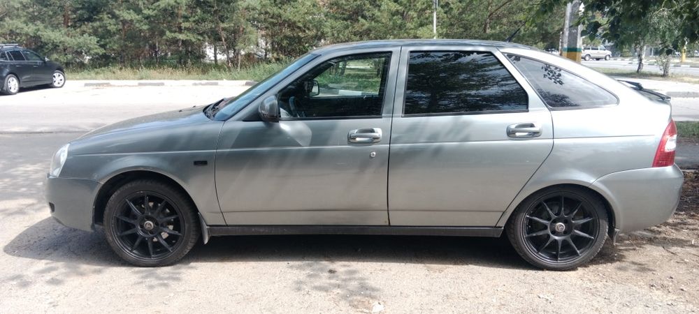 Продам приору в хорошем состоянии