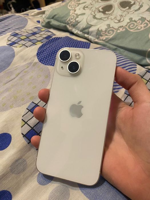 Продам Iphone 14
