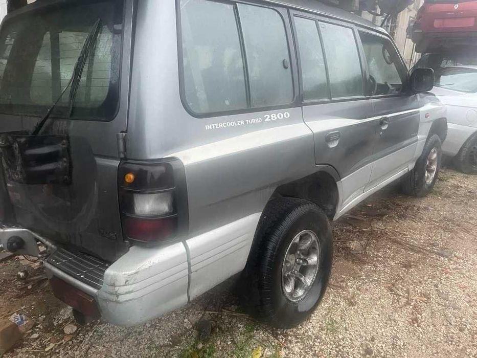 Мицубиши Паджеро 2.8 TDI 2800/ Mitsubishi Pajero 2.8 TDI 2800 на части