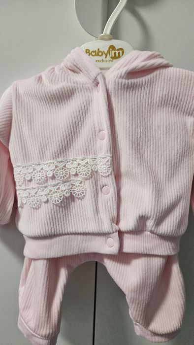 Costum bebeluși reiat și pufos mărimea 56-62