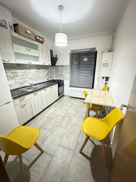 Apartament 2 camere zona Coresi