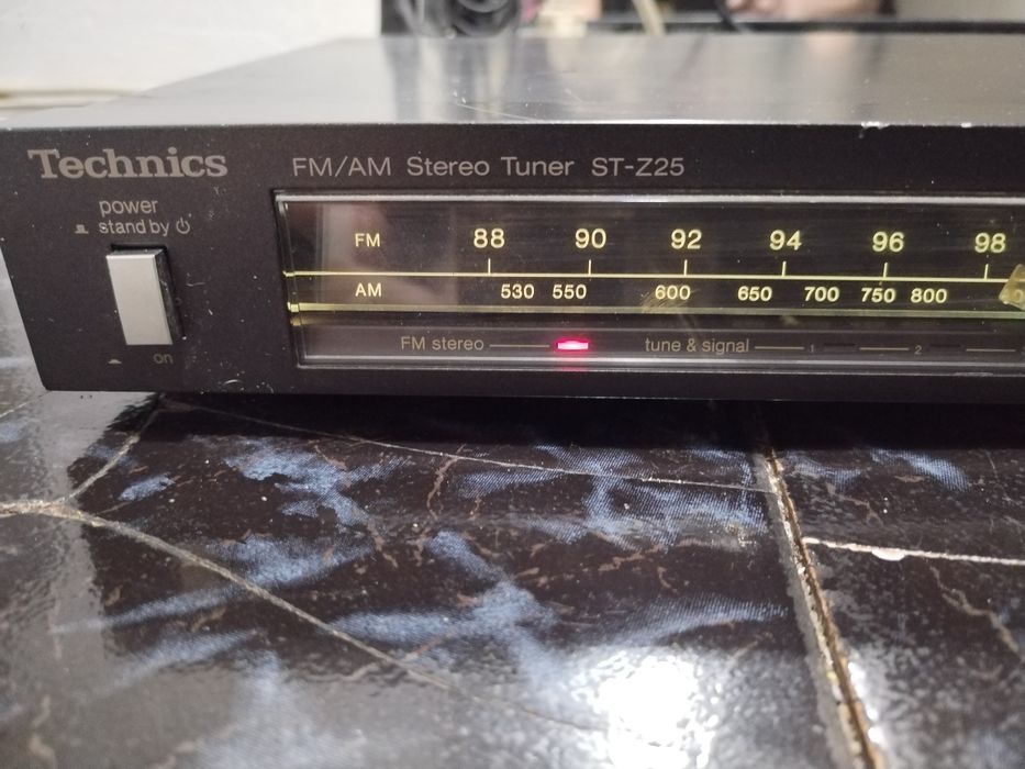Tuner FM - AM japonez Technics