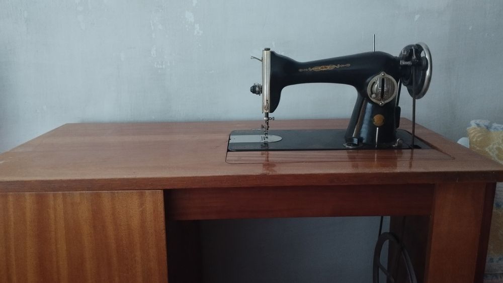 Швейная машинка.