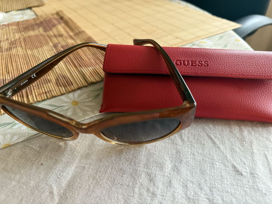 Слънчеви очила Guess GU7787 47f brown