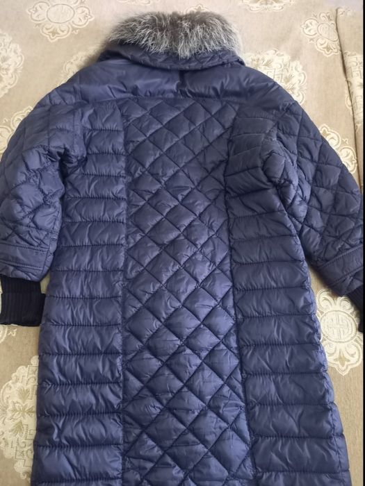 Продам пуховик с чернобуркой