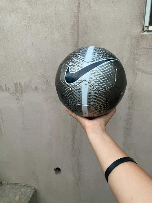 Minge de fotball noua nike