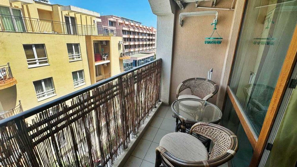 Продава се Двустаен апартамент в к.к. Слънчев бряг - 57 кв.м за 1351 €/кв.м - Снимка #10