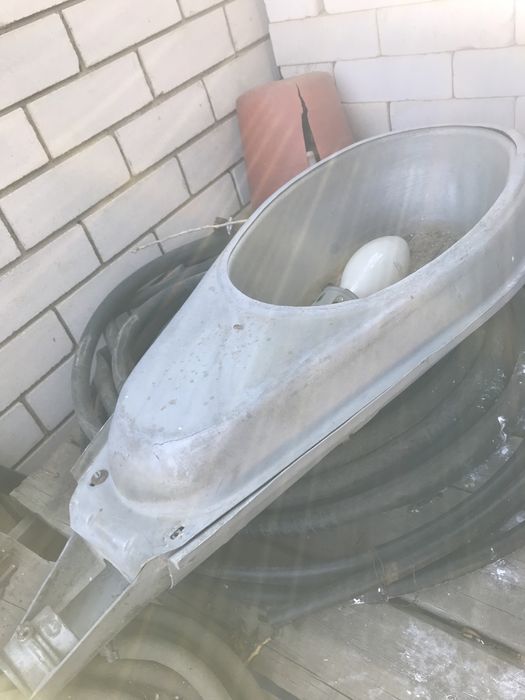 Уличный фонарь