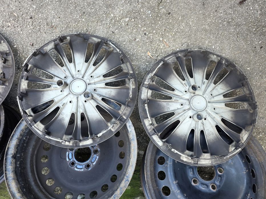 Стоманени джанти форд с тасове