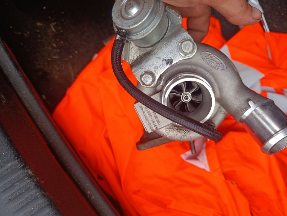 Turbina ford transit Connect