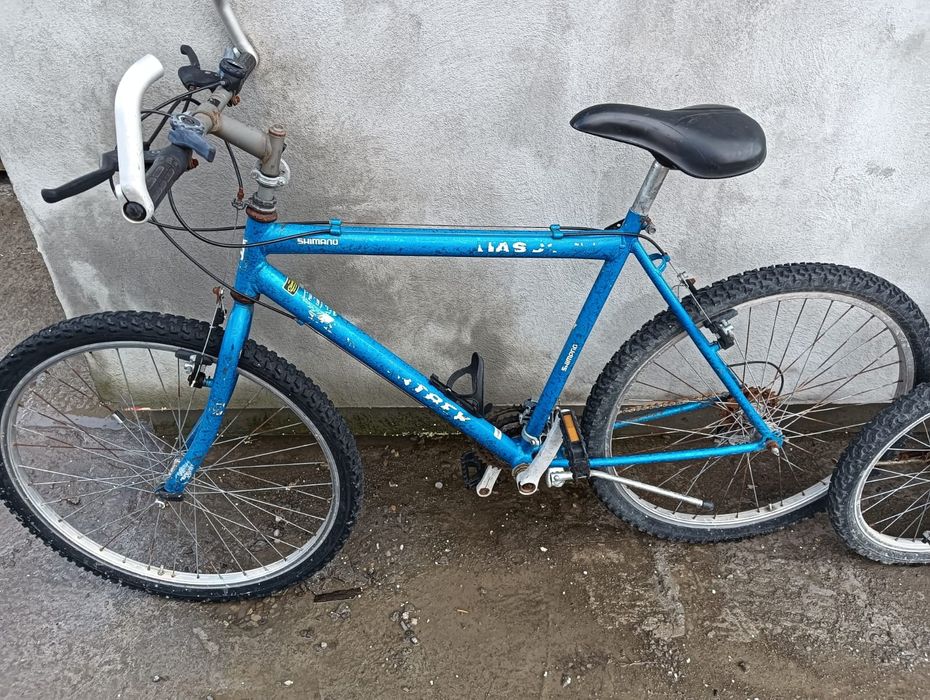 Vând   bicicleta