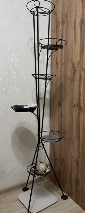 Подставка для цветов