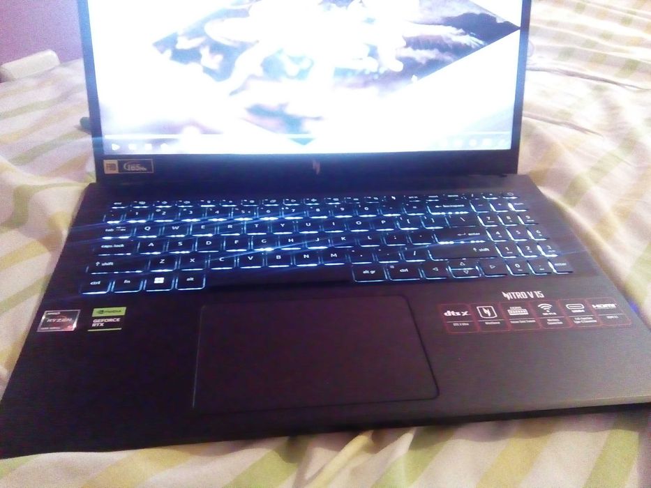 Acer Nitro V15 НОВ! 165Hz